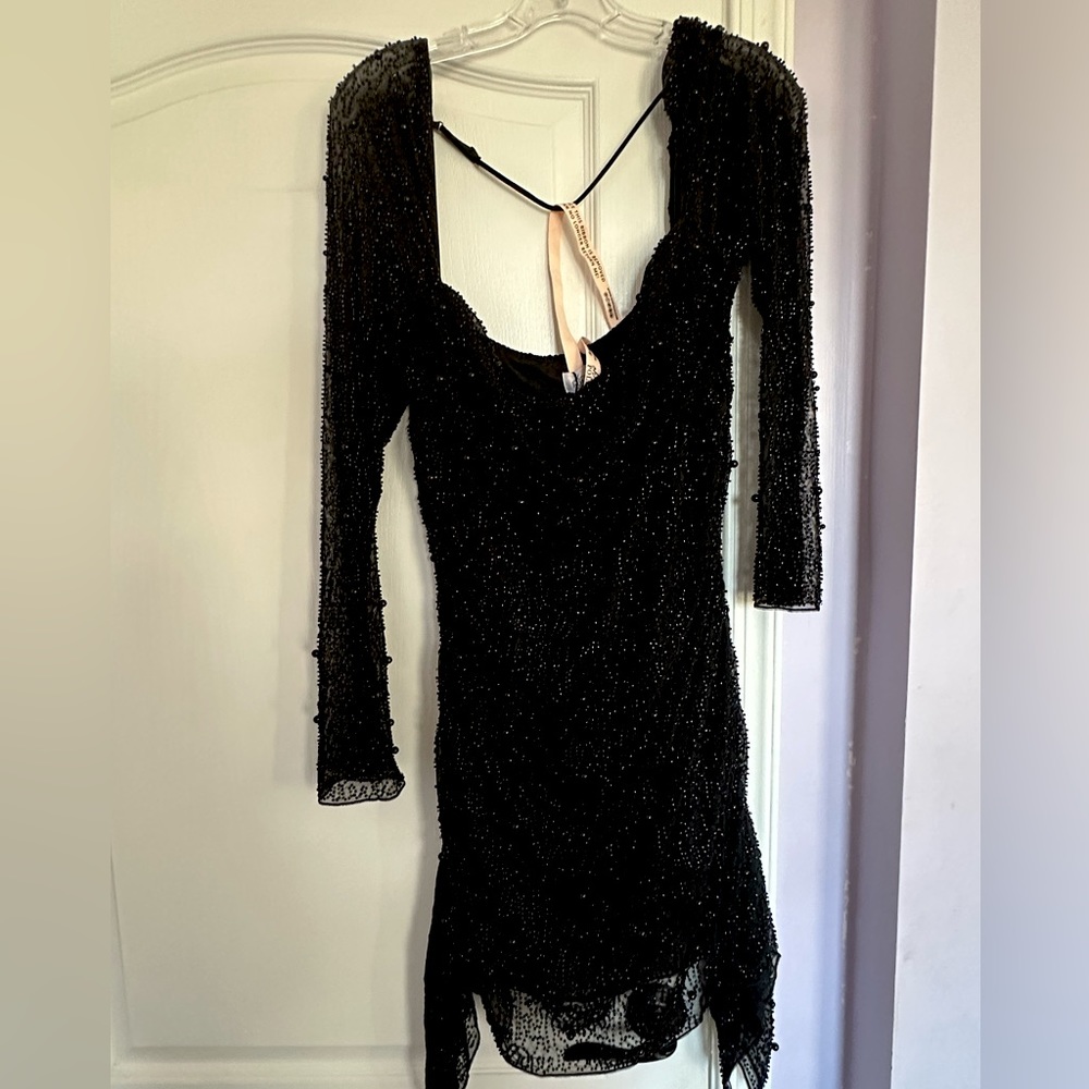OH POLLY TIVOLI LONG SLEEVE EMBELLISHED COWL NECK BLACK MINI DRESS